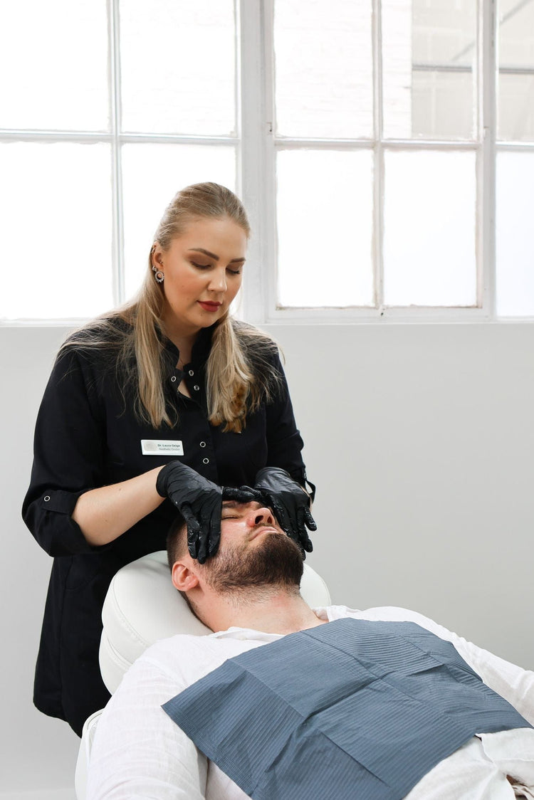 How skin consultations work to treat oily skin and acne